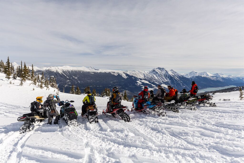 clemina creek snowmobiling valemount